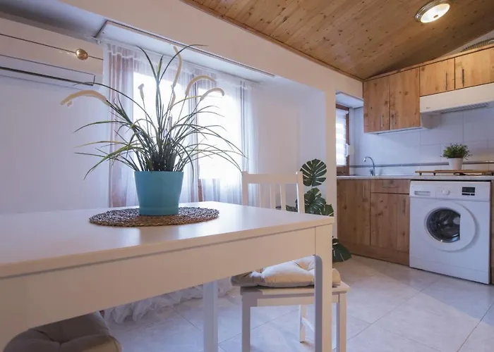 La Casita Del Arbol - Apartamentos Aloha Toledo